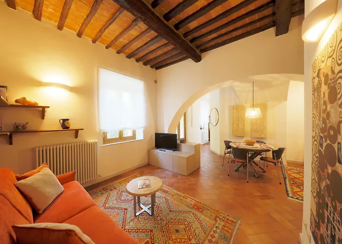 Siena Uptown - Sabrina\'S Lovely Apartment