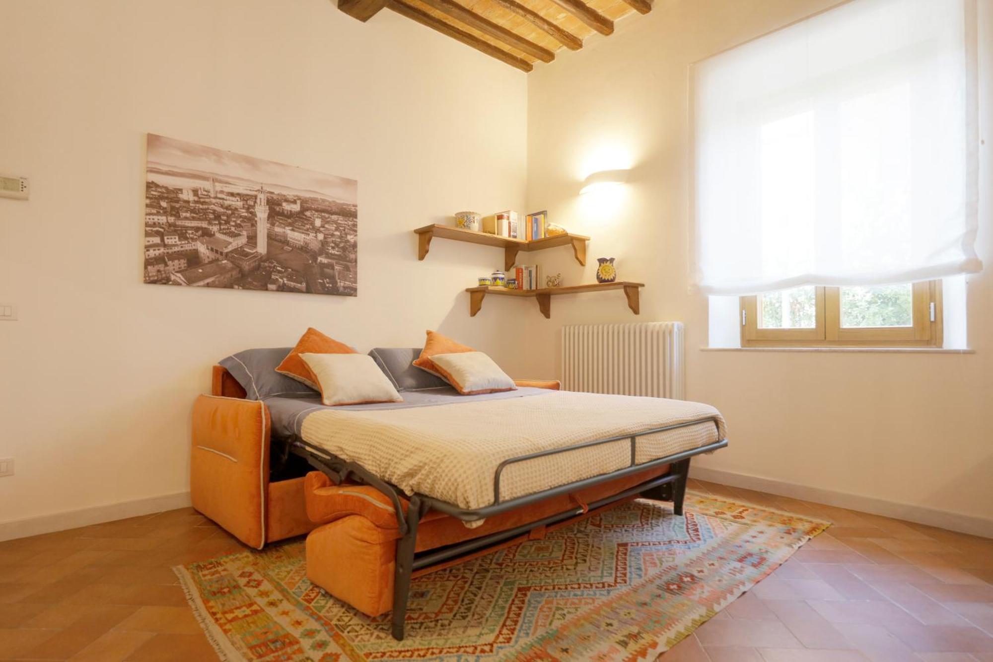 Apartment Uptown - Sabrina's Lovely Siena